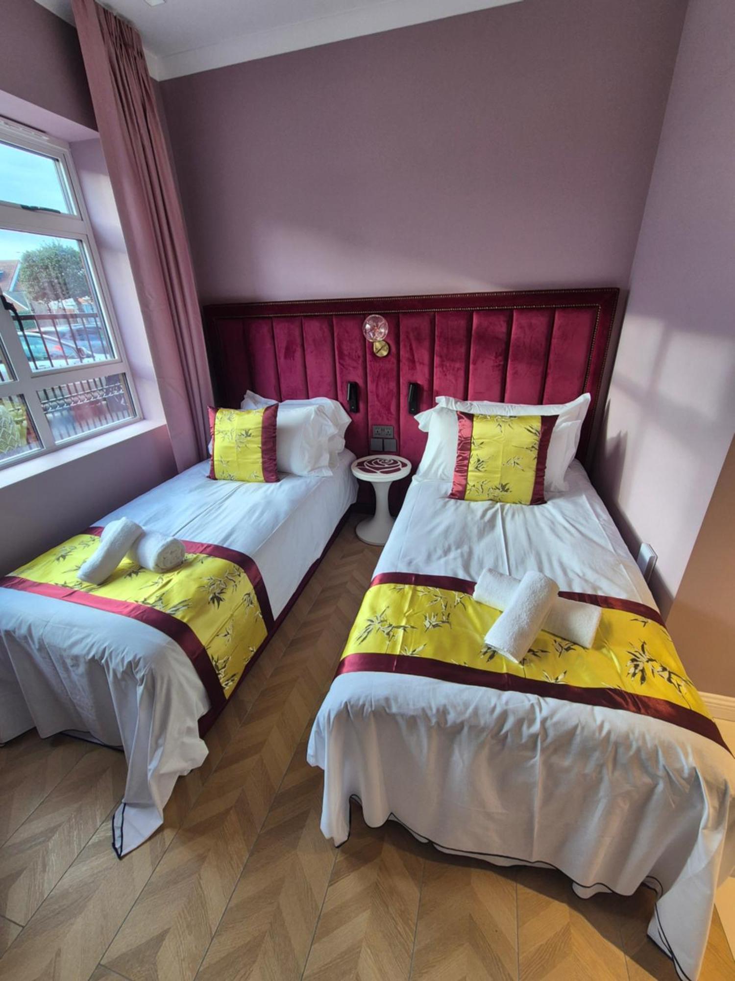 Rosemay Hotel Near London Heathrow Airport Hayes  Extérieur photo